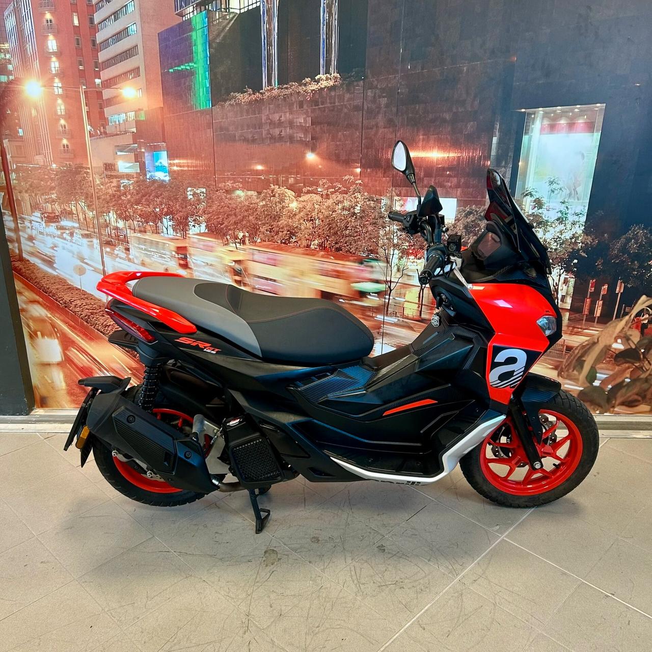 Aprilia SR GT 125 Sport