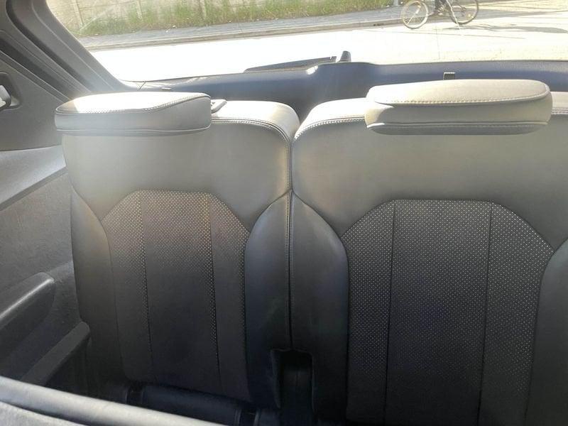 Audi Q7 3.0 TDI quattro tiptronic S- LINE
