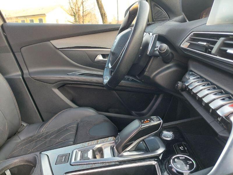 Peugeot 5008 BlueHDi 180 S&S EAT6 GT Full full 7posti Motore Nuovo