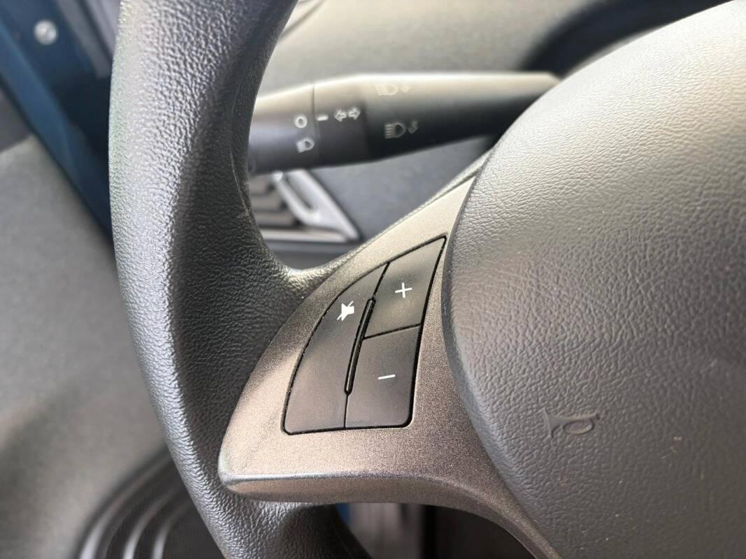 Lancia Ypsilon III 1.0 firefly hybrid Silver s&s 70cv