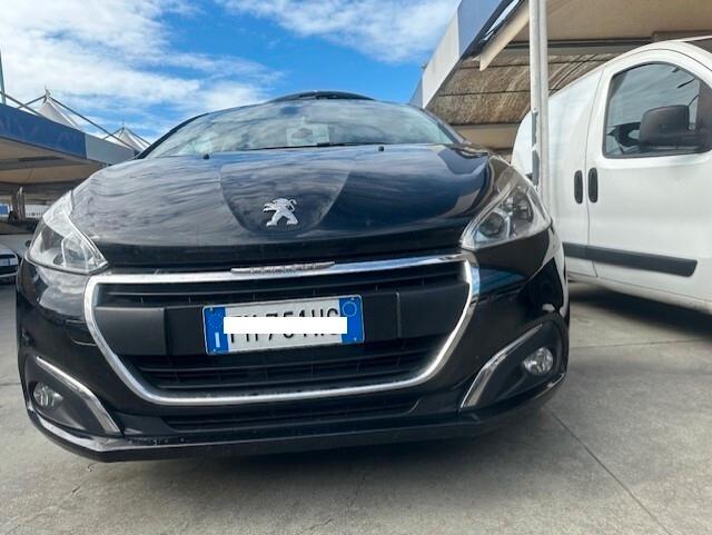PEUGEOT 208 ALLURE 12/2017