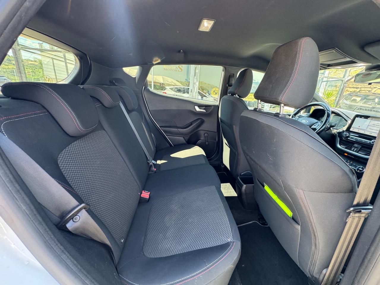 Ford Fiesta 1.5 TDCi 5 porte ST-Line