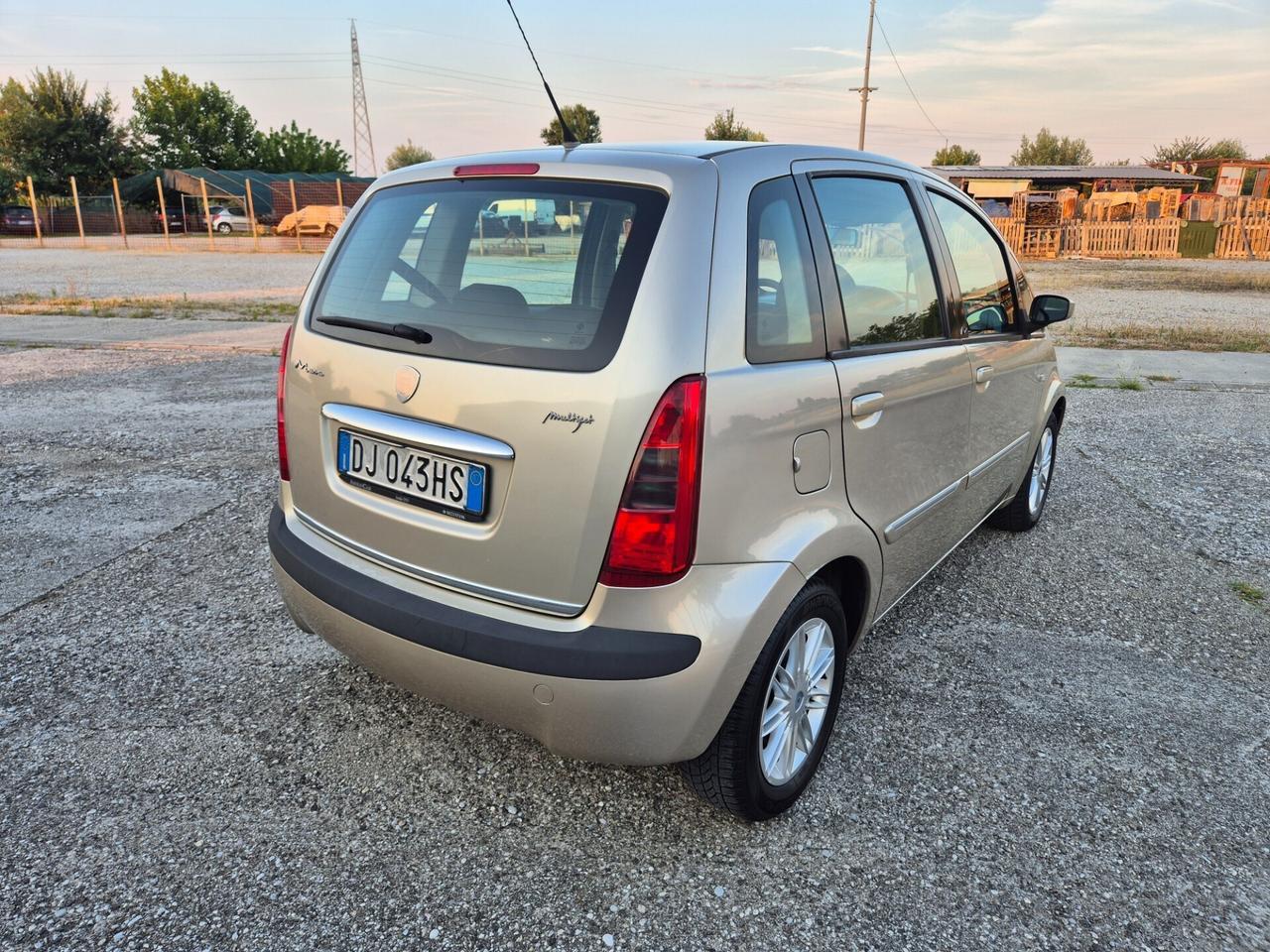 Lancia MUSA 1.3 Multijet 16V 90 CV Platino Plus