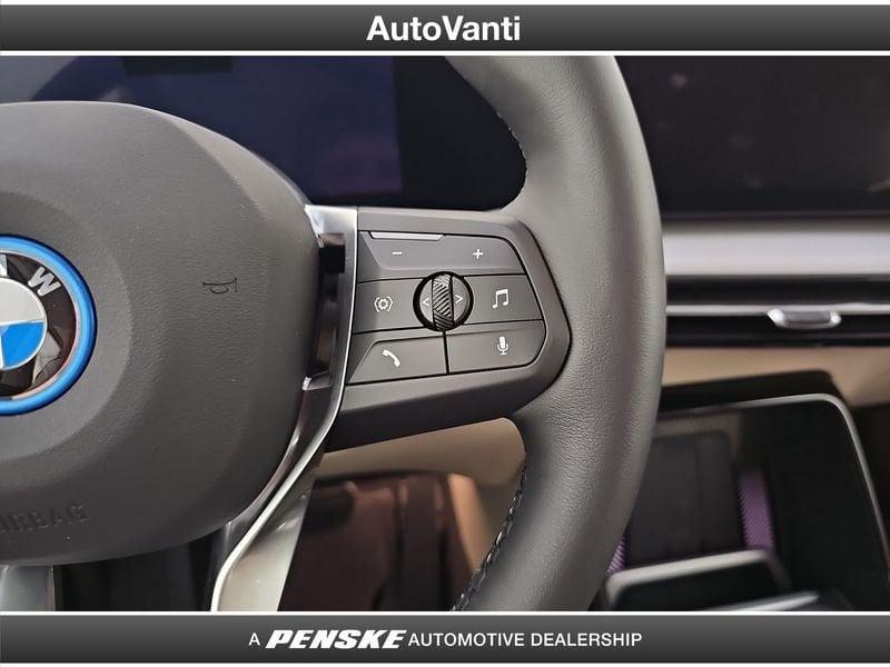 BMW iX1 xDrive 30