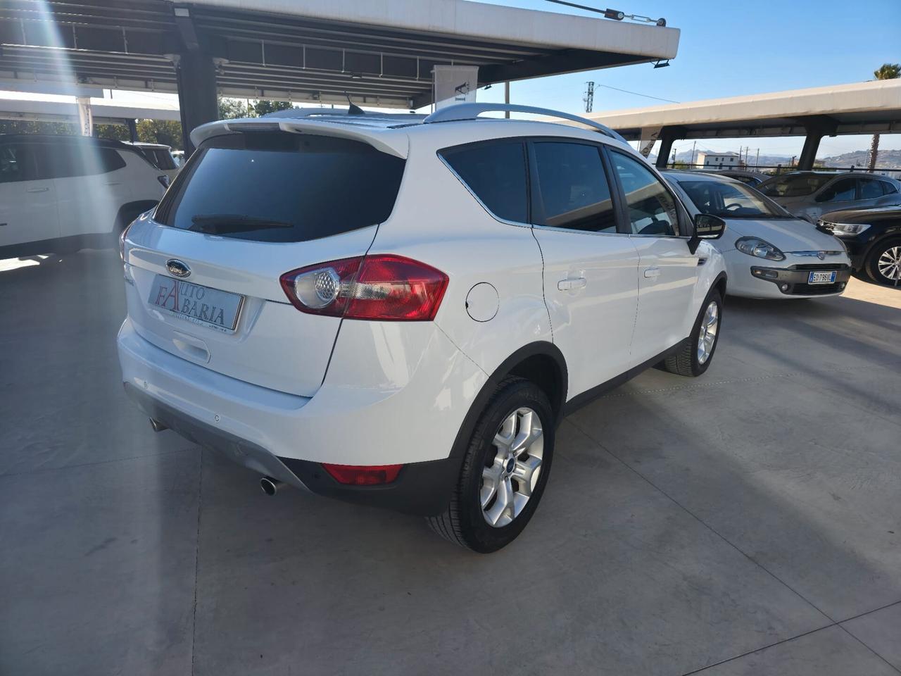 Ford Kuga Kuga+ 2.0 TDCi 140 CV 2WD DPF