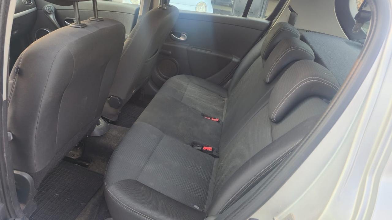 Renault Clio 1.2 16V 5 porte 20th Anniversario