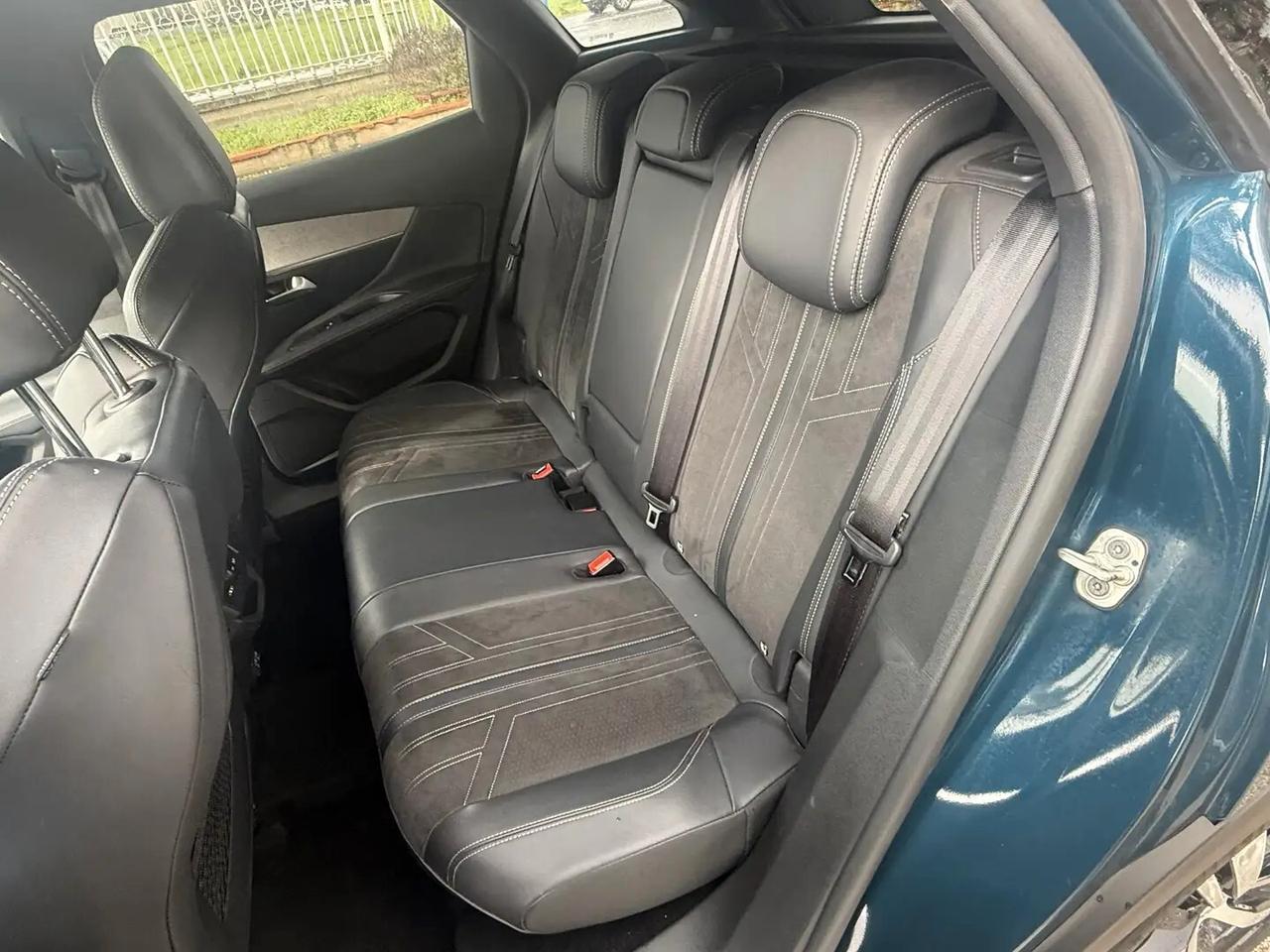 Peugeot 3008 BlueHDi 130 S&S EAT8 GT