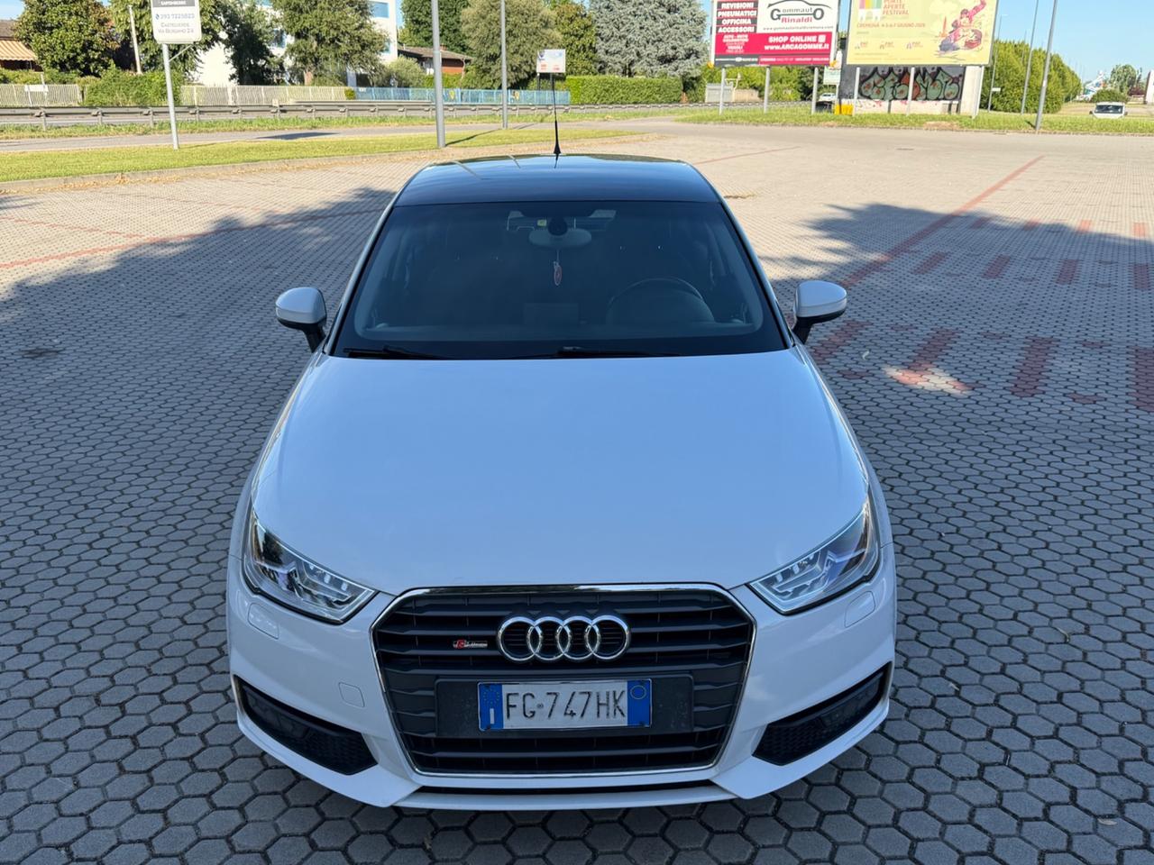 Audi A1 1.6 TDI S-Line 116 CV