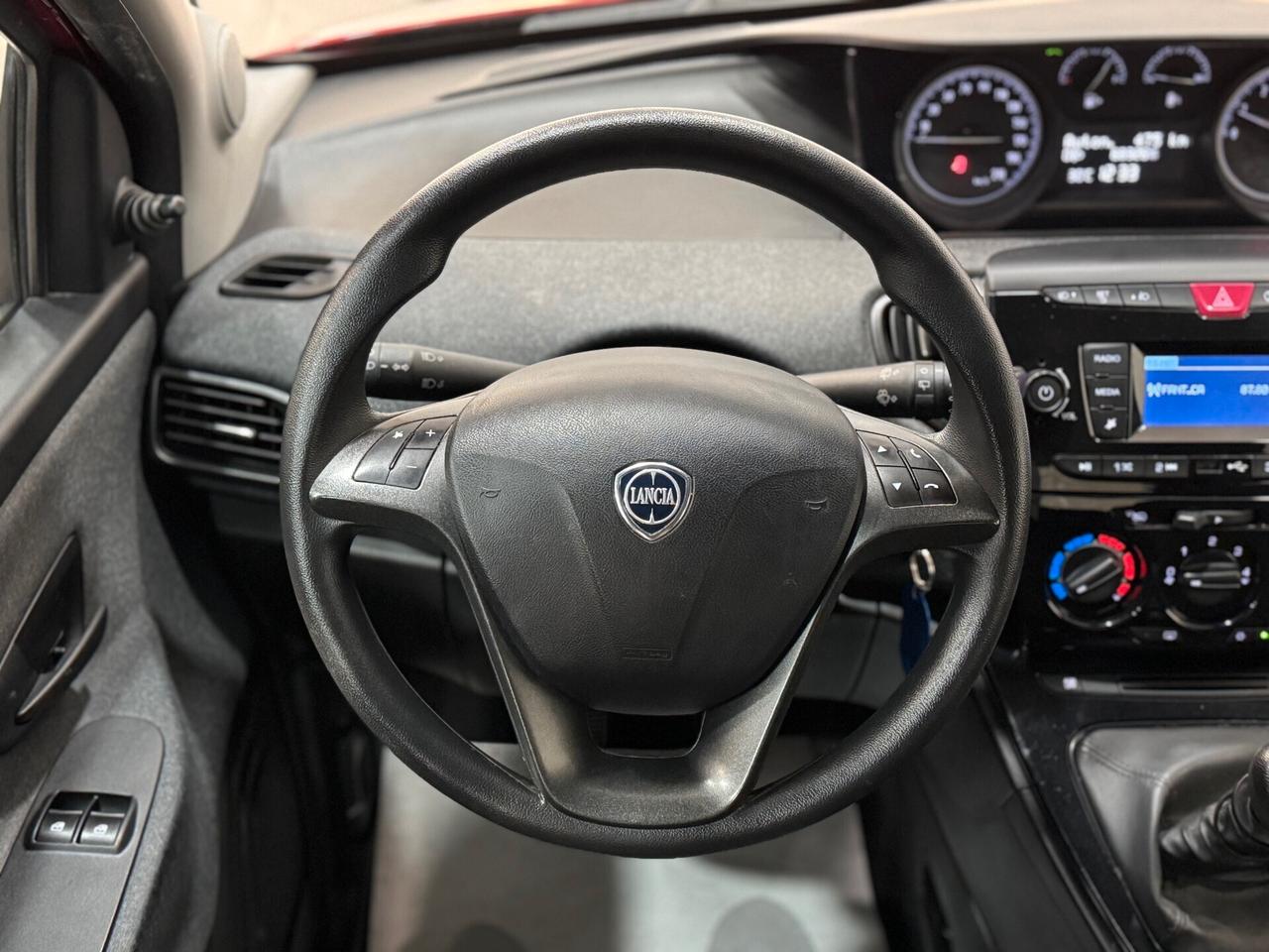 Lancia Ypsilon 1.0 FireFly 5 porte S&S Hybrid Ecochic Gold