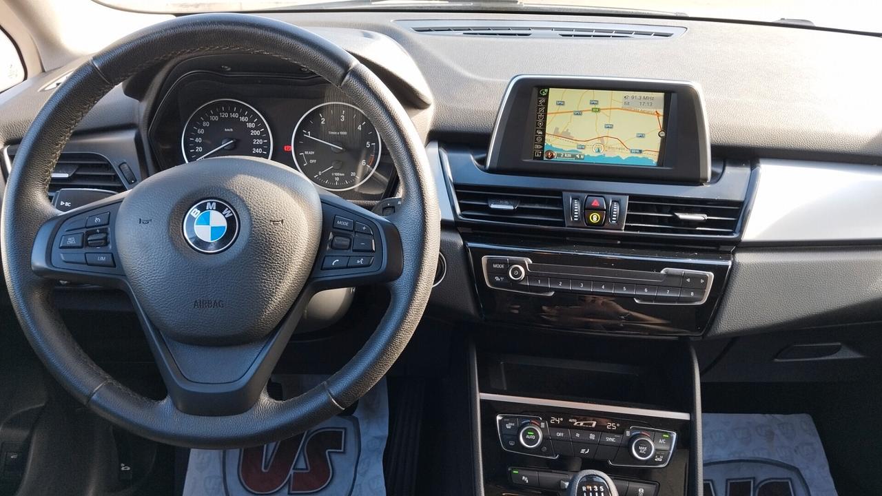 BMW 218D 2.0-NAVI-GARANZIA FULL