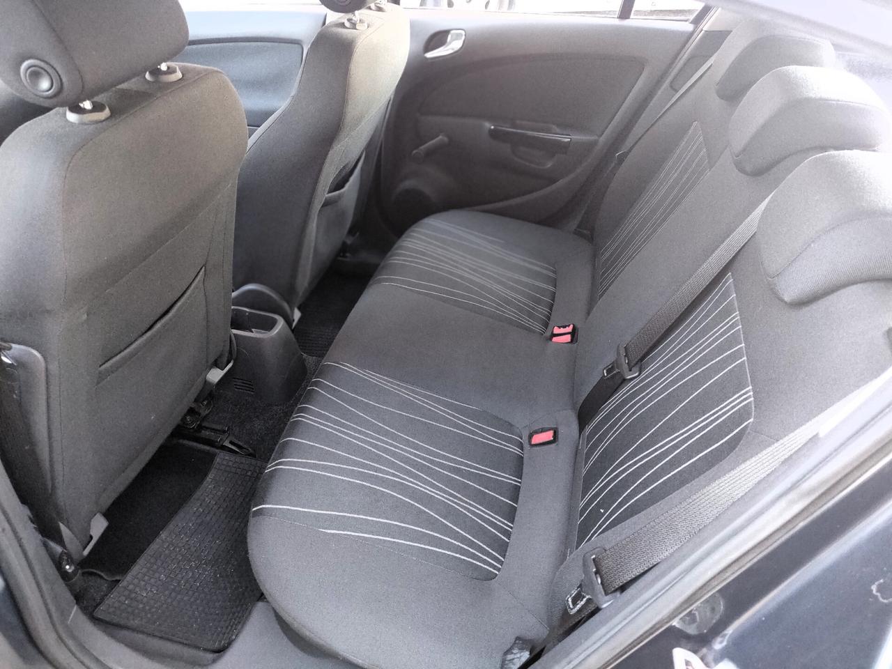 Opel Corsa 1.2 5 porte Enjoy