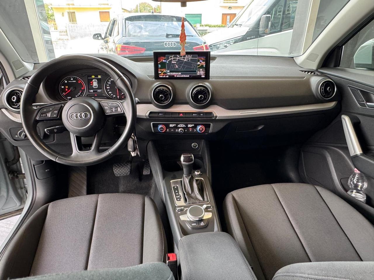 Audi Q2 35 TDI quattro S tronic Business