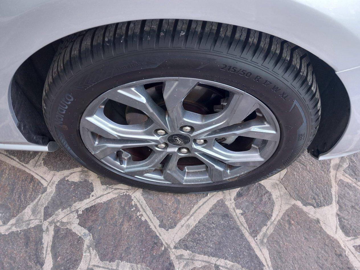 Ford Focus 5 Porte Focus 1.0 ecoboost h S. T.line 125cv