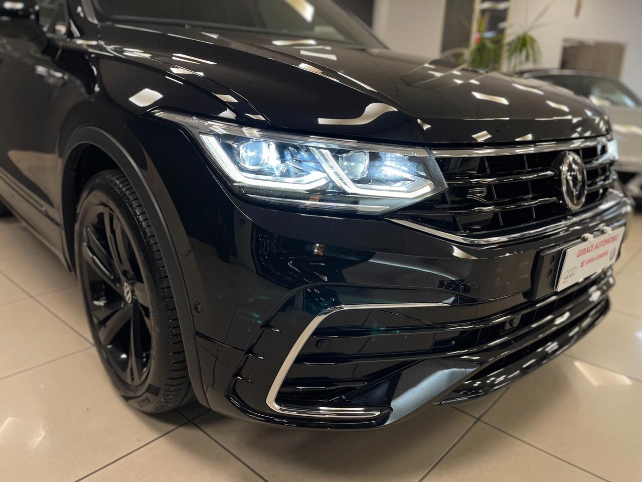 Volkswagen Tiguan 2.0 TDI 150cv DSG R-Line