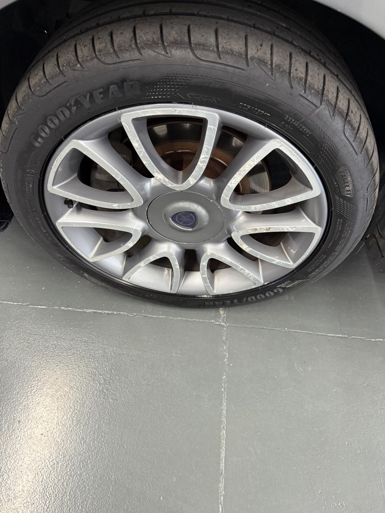 Lancia Delta 2.0 MJT DPF Platino