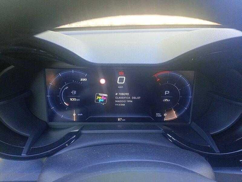 Alfa Romeo Junior 1.2 ibrida 145cv edct6