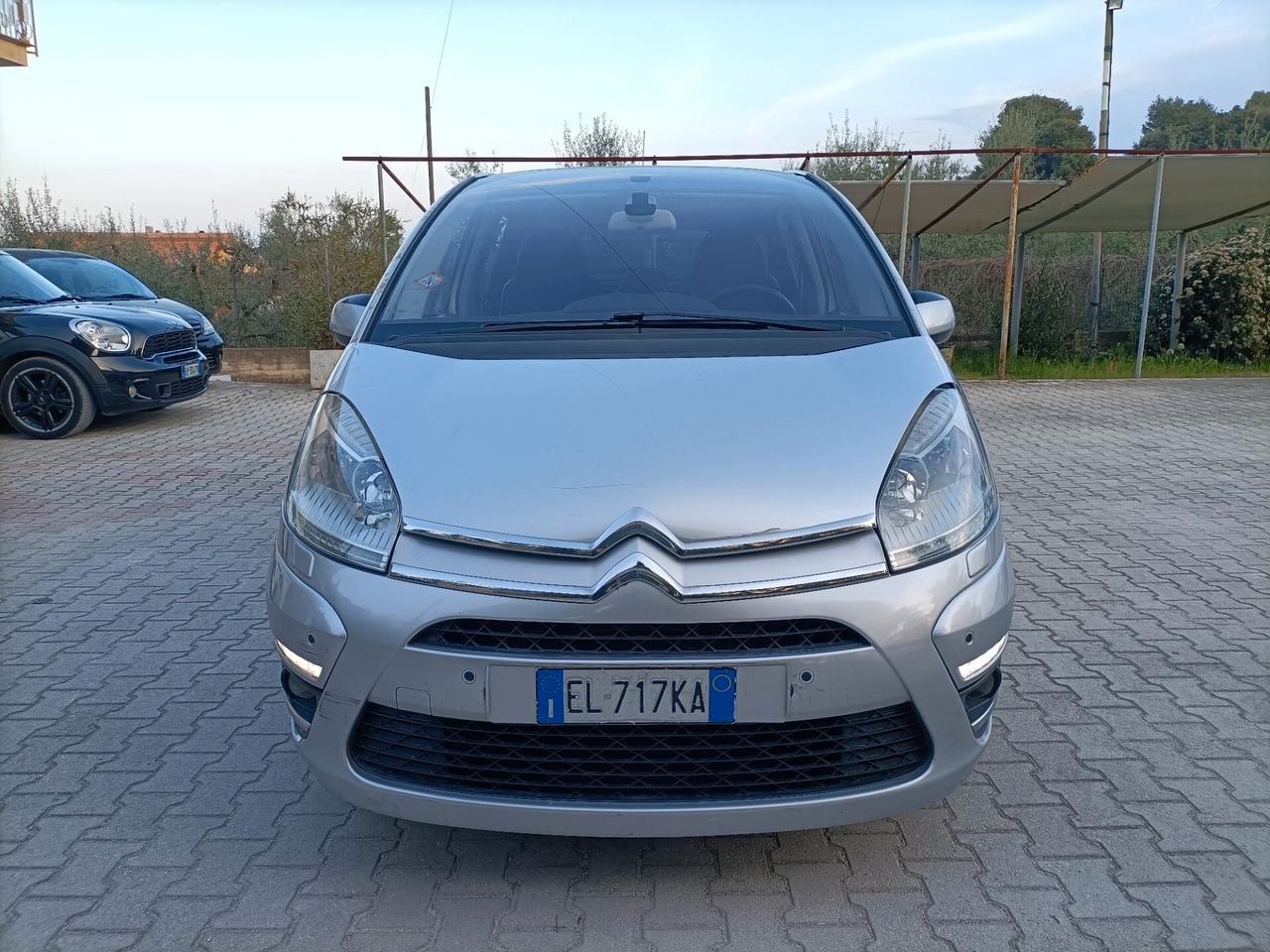 Citroen C4 Picasso 1.6 hdi Exclusive