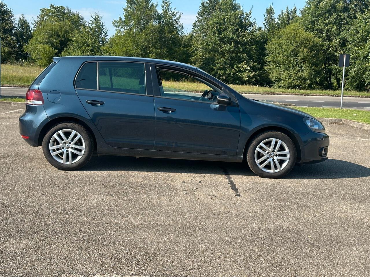 Volkswagen Golf 1.6 TDI DPF DSG 5p. Highline