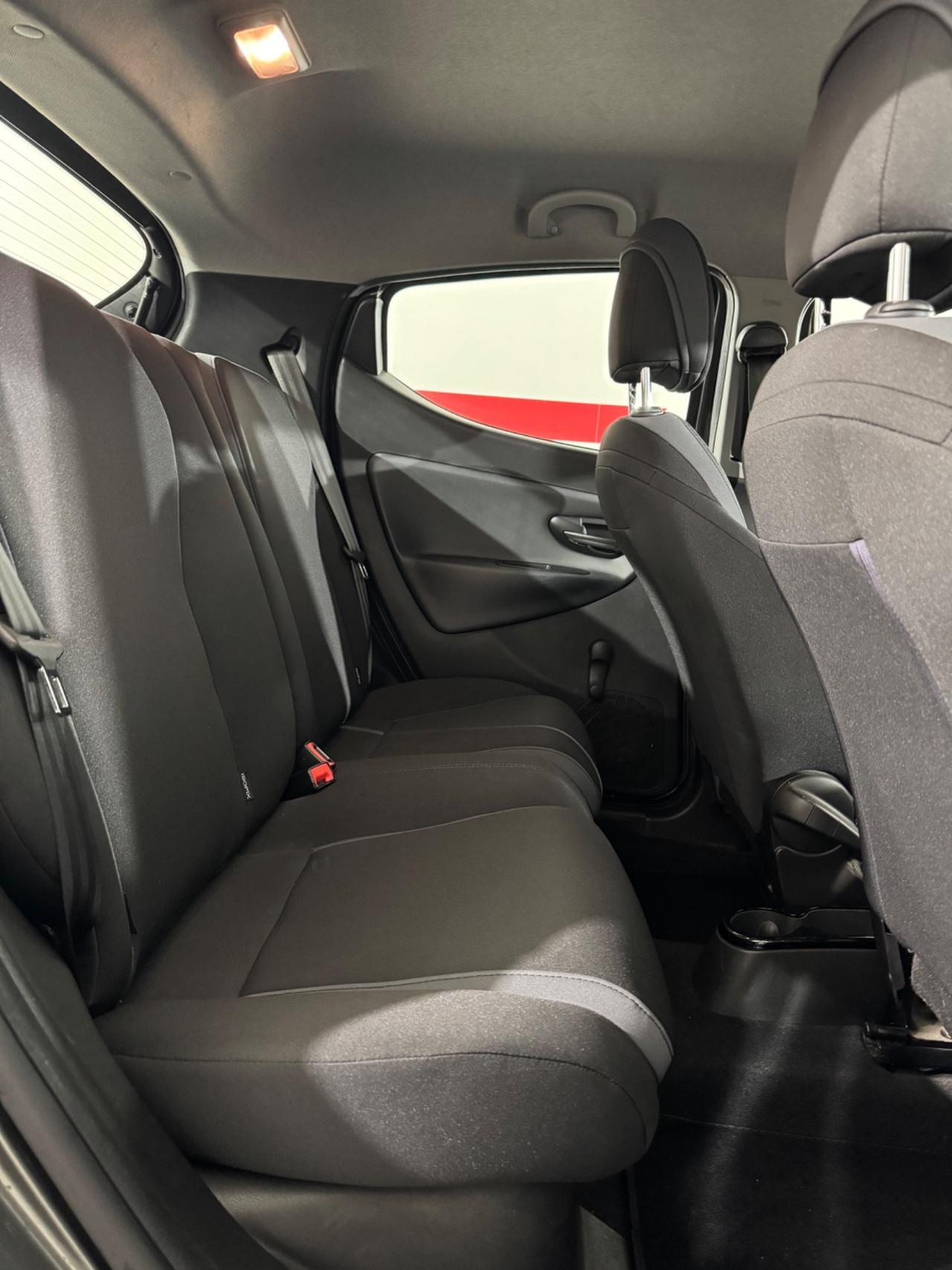 Lancia Ypsilon 1.2 69 CV 5 porte Platinum