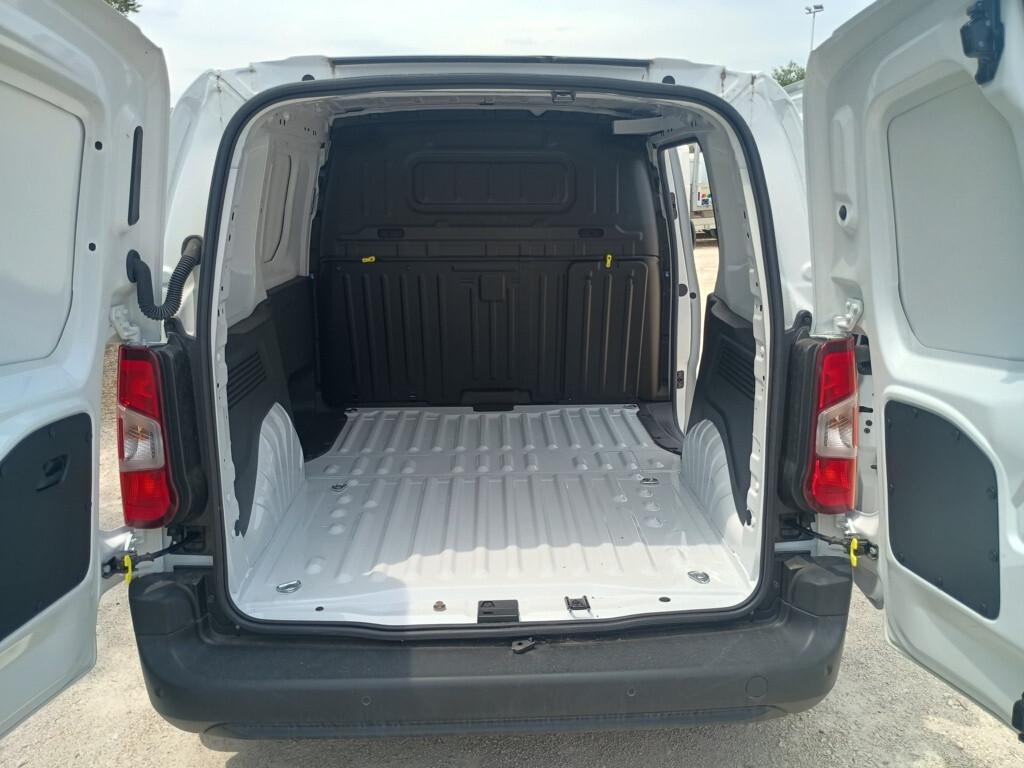 Peugeot Partner Furg. L1 1.5 BHDi 130cv EAT8 Premium KM0