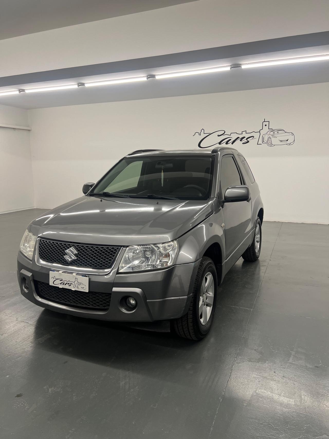 Suzuki Grand Vitara 1.9 DDiS 3 porte