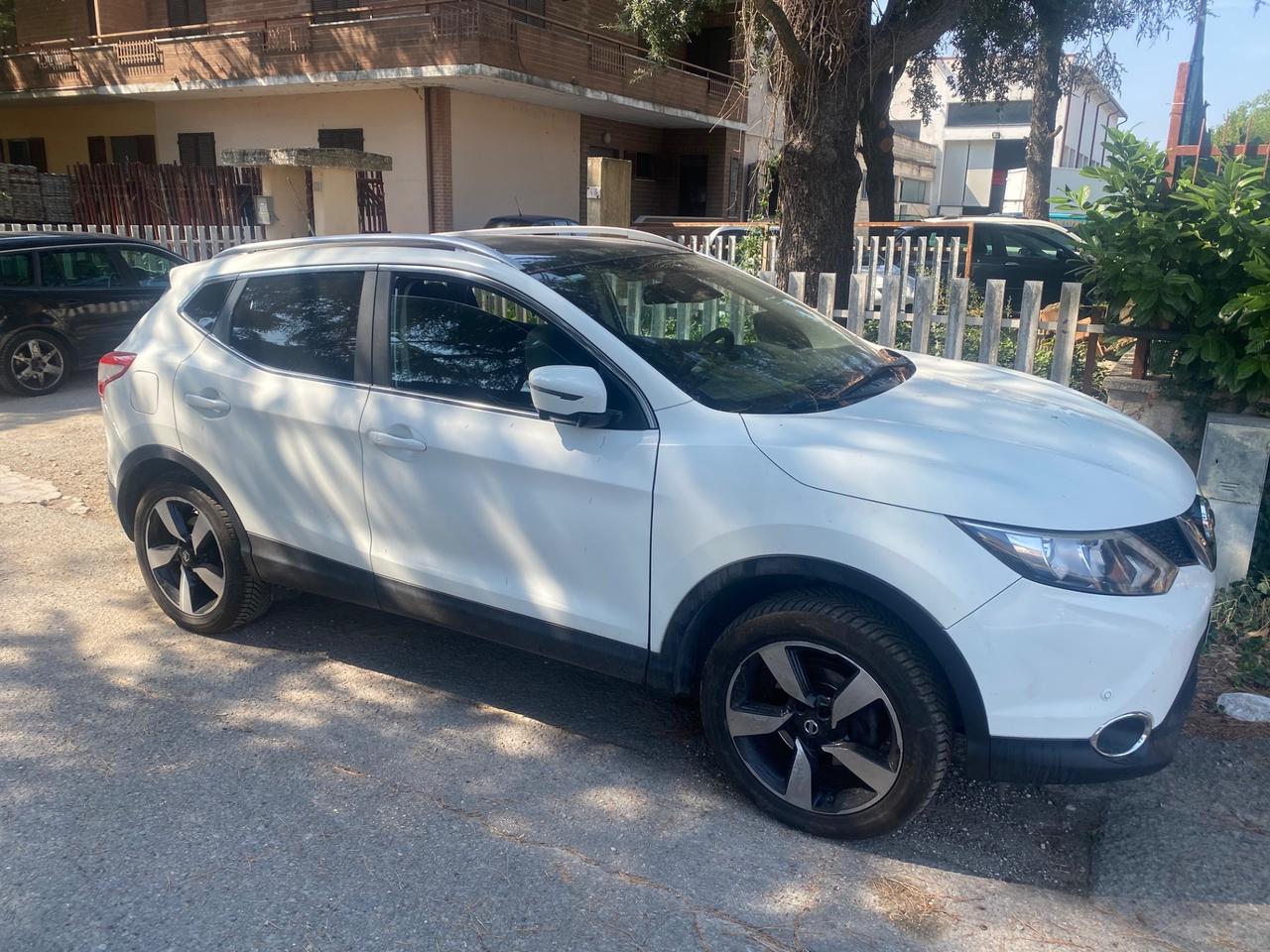 Nissan Qashqai 1.5 dCi Tekna