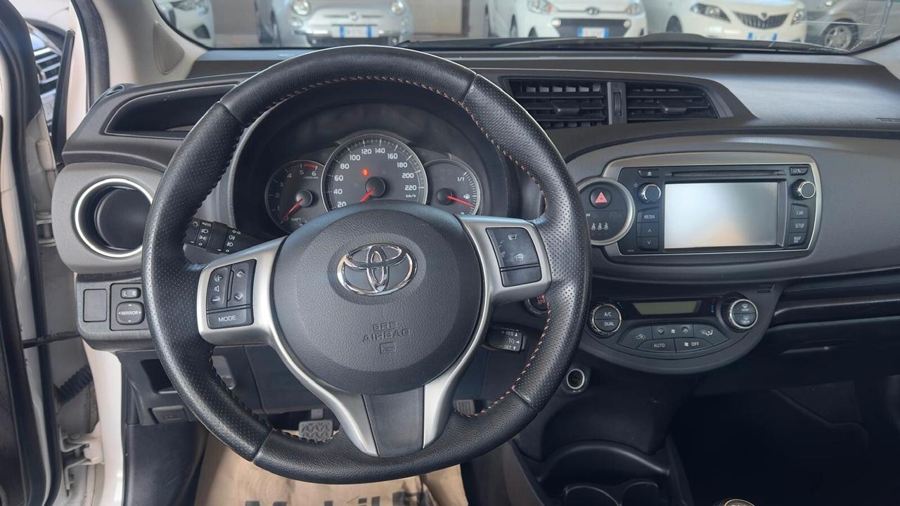 Toyota Yaris 1.4 D-4D 5 porte Lounge