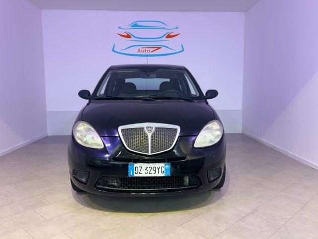 LANCIA Ypsilon 1.2 Versus