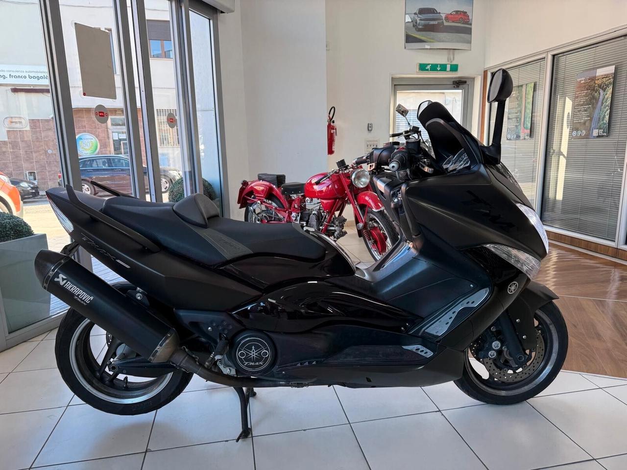 Yamaha TMAX 500