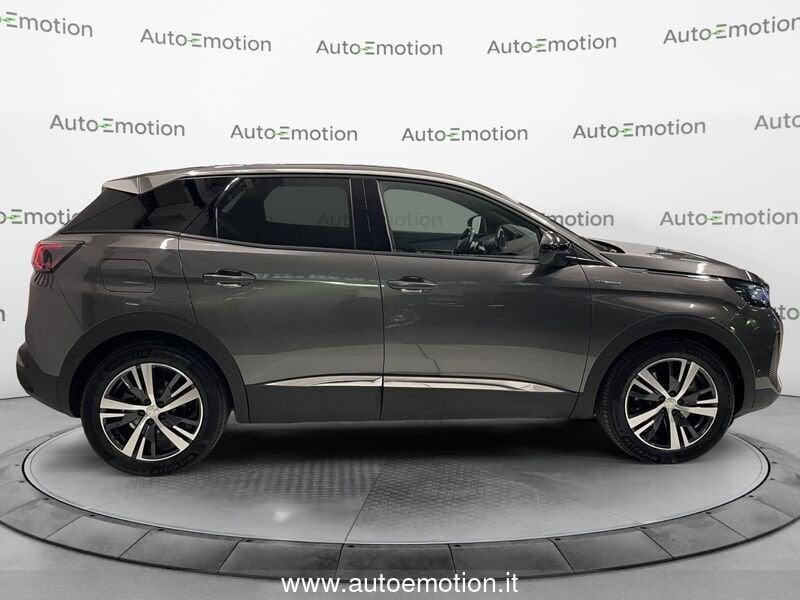 Peugeot 3008 Hybrid4 300 e-EAT8 Allure