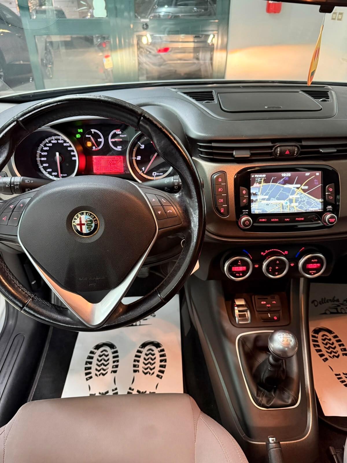 Alfa Romeo Giulietta 1.6 JTDm-2 105 CV Exclusive