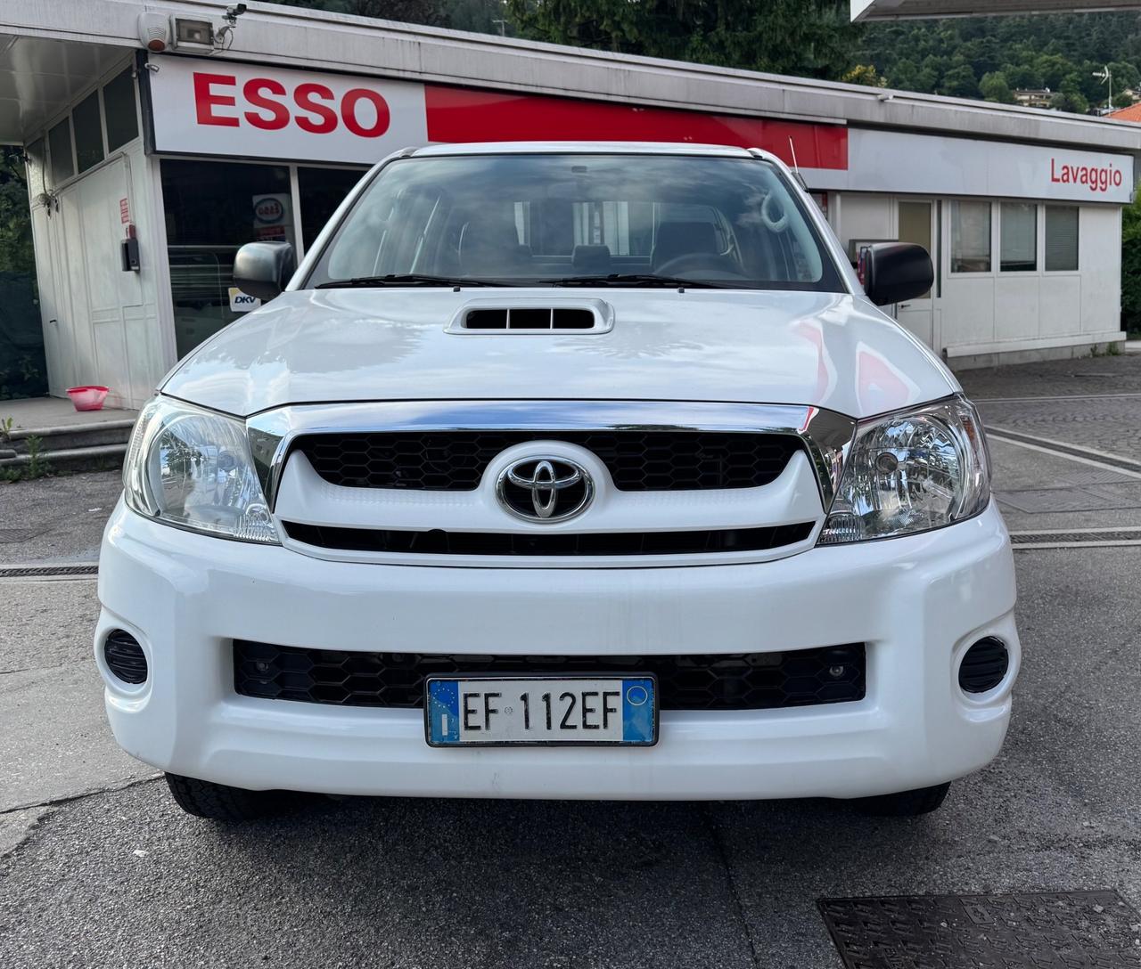 Toyota Hilux 2.5 D-4D 4WD 4p. Double Cab DLX