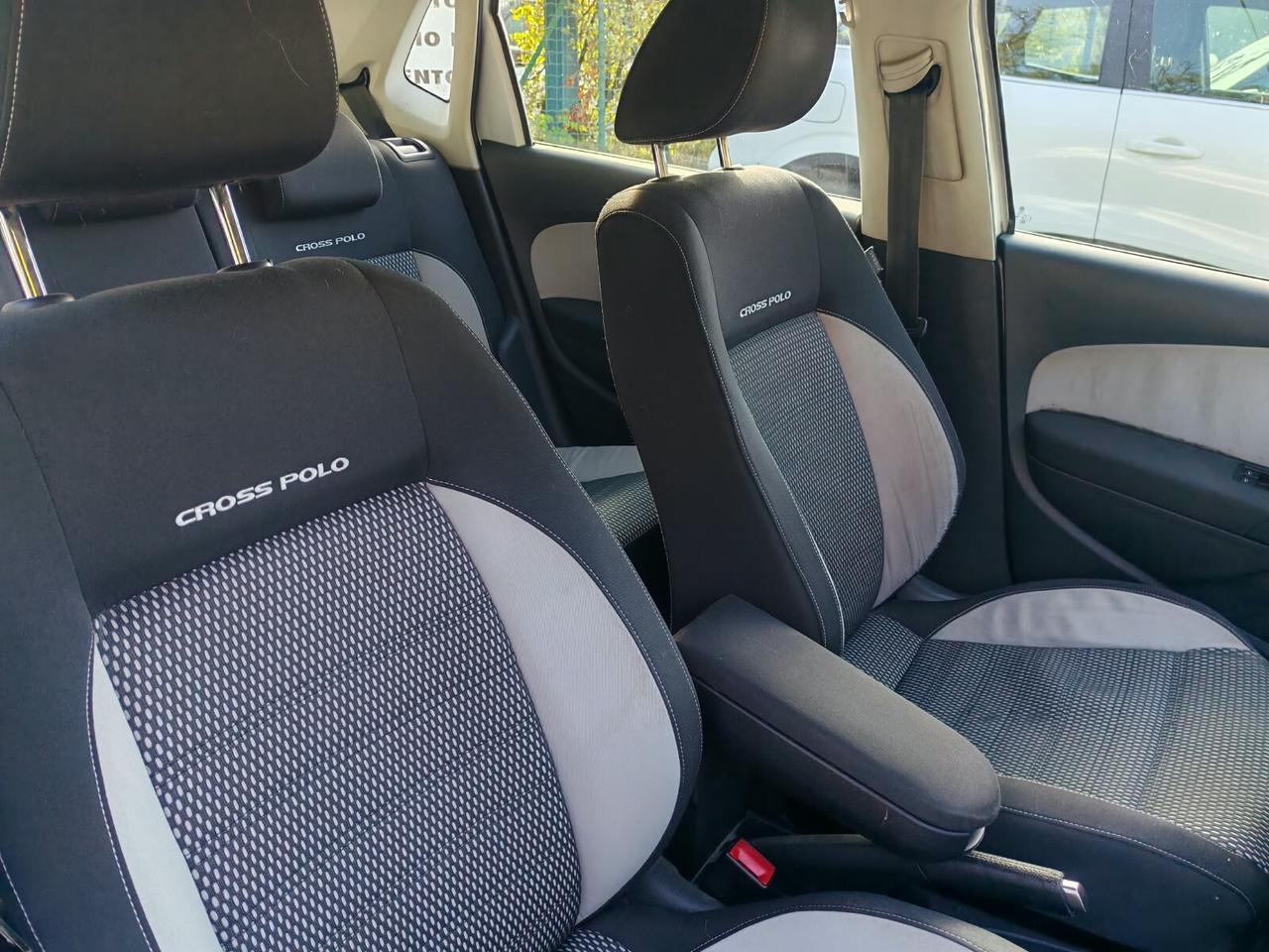 Volkswagen Polo Cross 1.6 TDI 90CV DPF