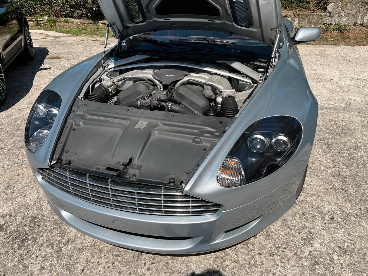 ASTON MARTIN DB9 Coupé Touchtronic