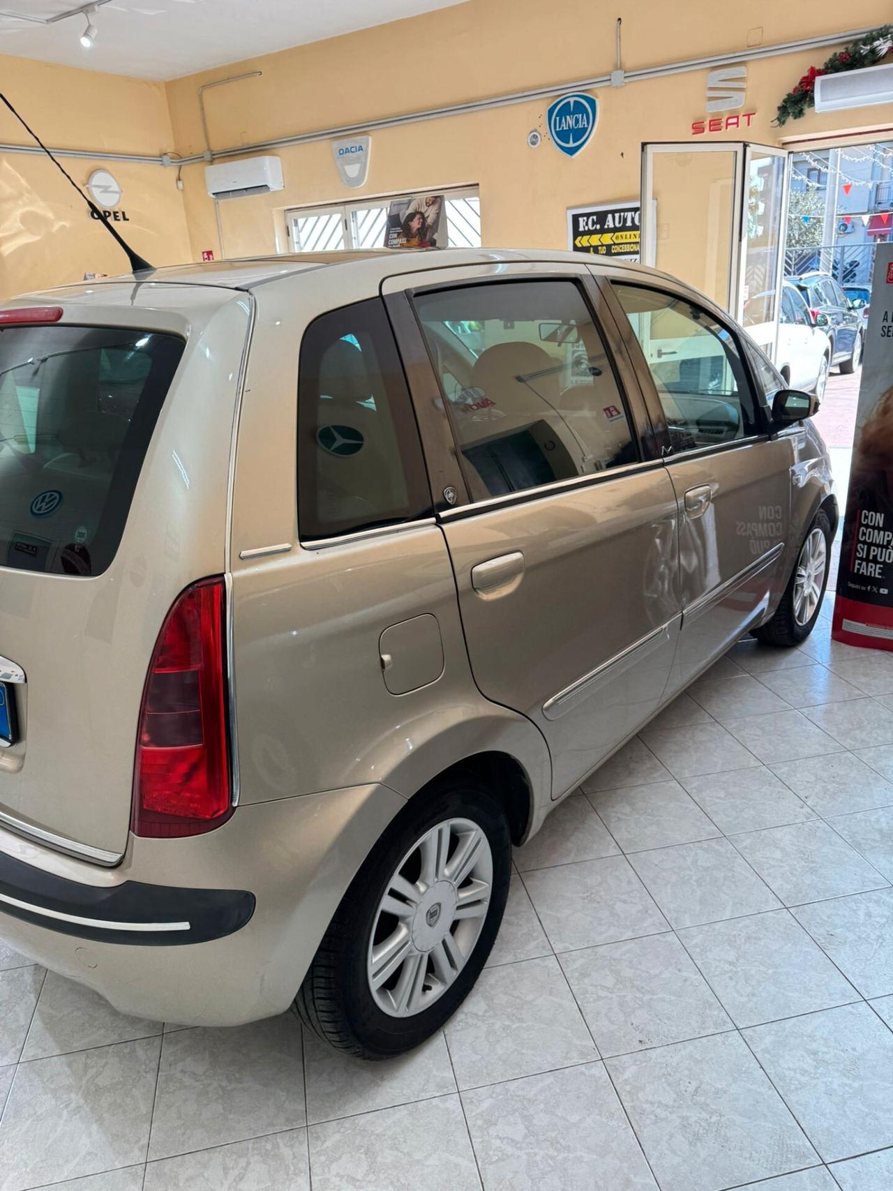 Lancia MUSA 1.4 16V Platino Plus