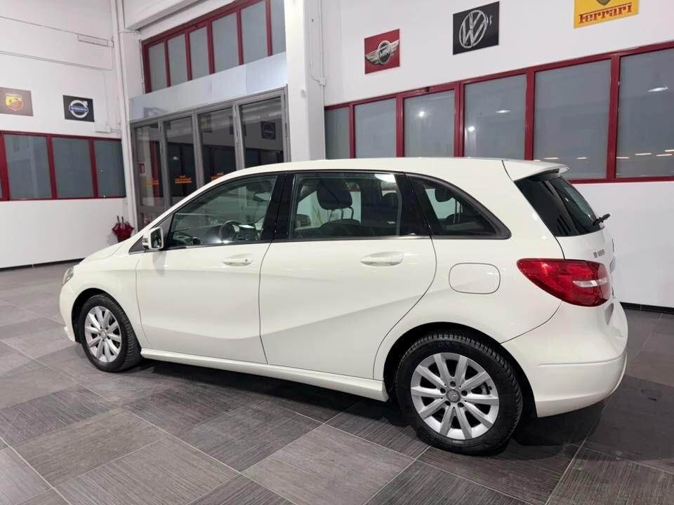 Mercedes Classe B 180 110cv Executive 2013