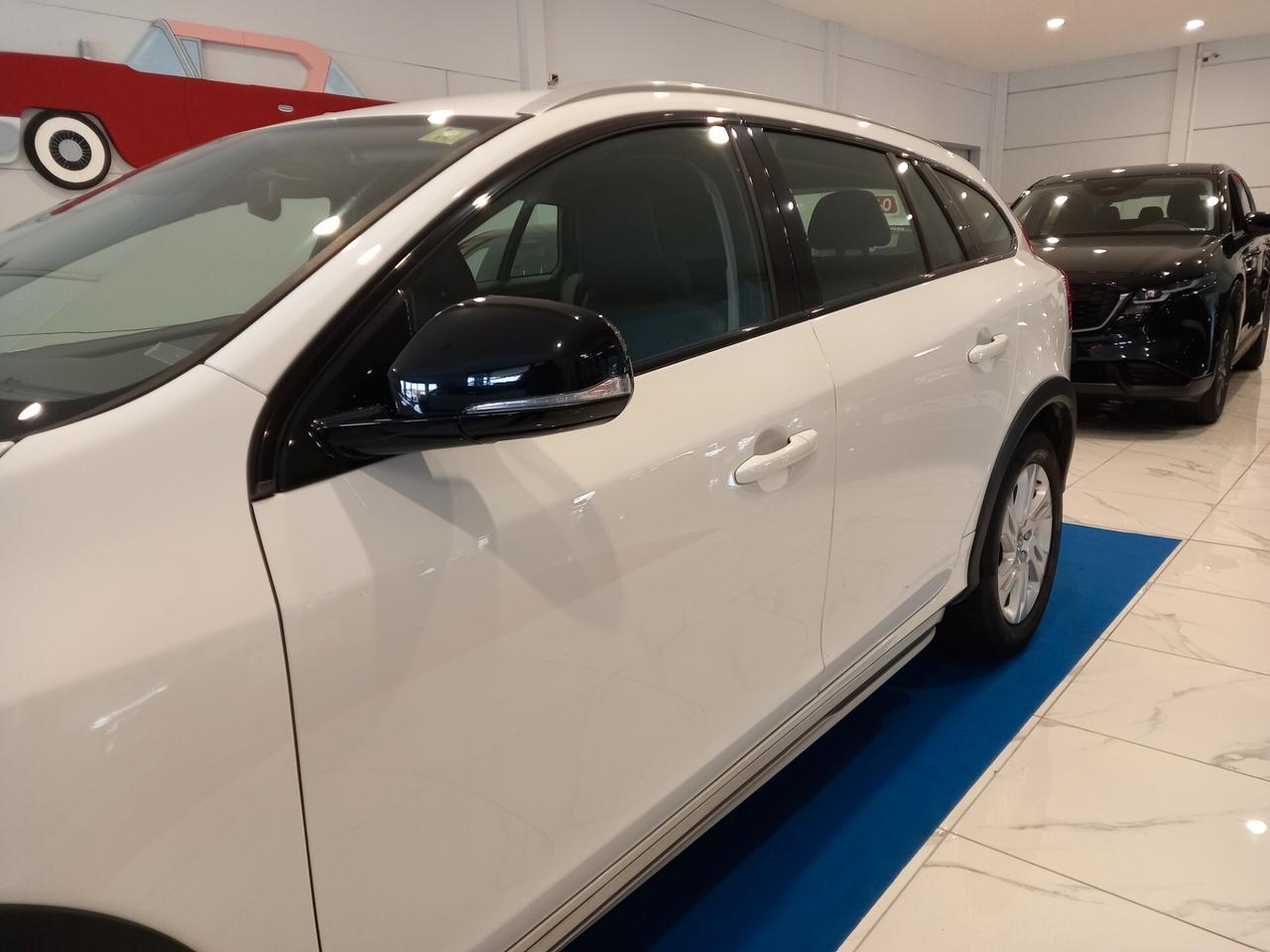 Volvo V60 Cross Country UNICO PROP