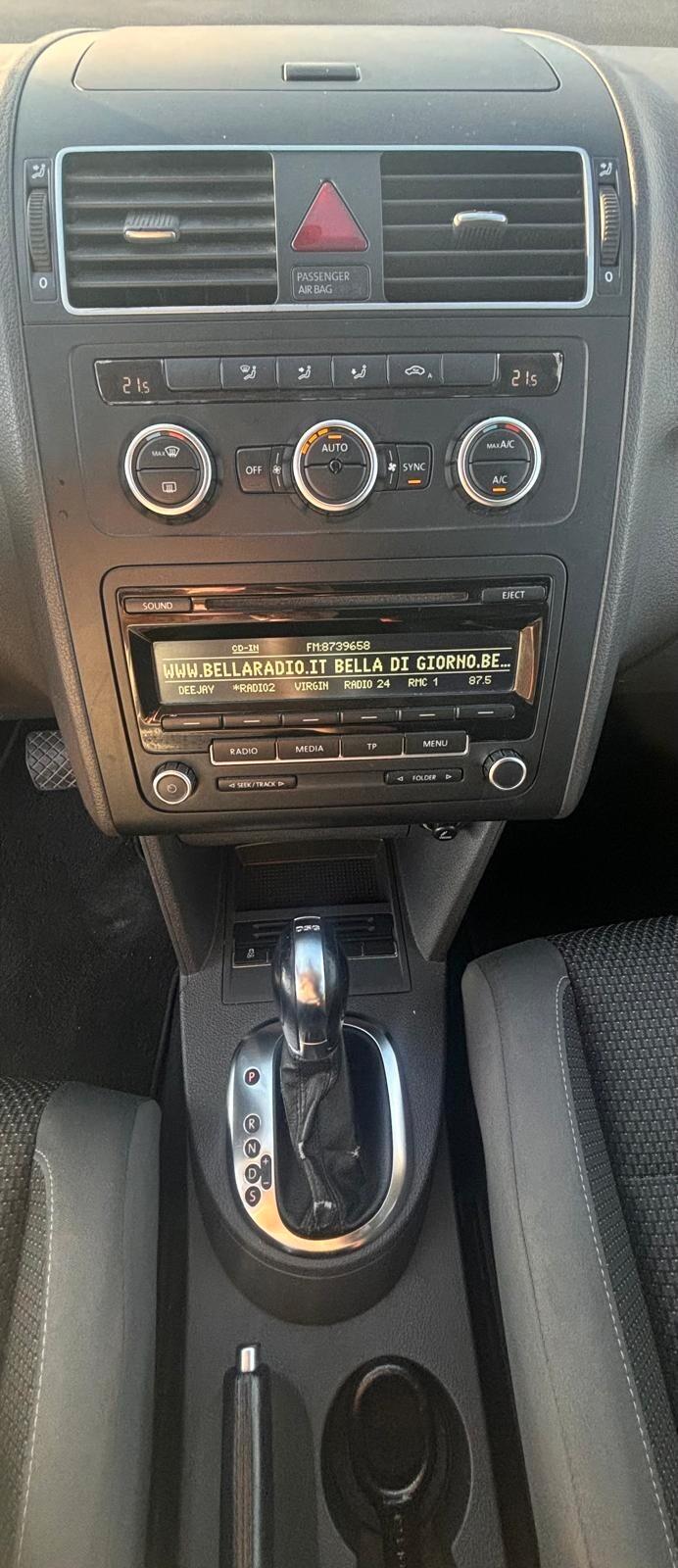 Volkswagen Touran 1.6 TDI DSG Comfortline