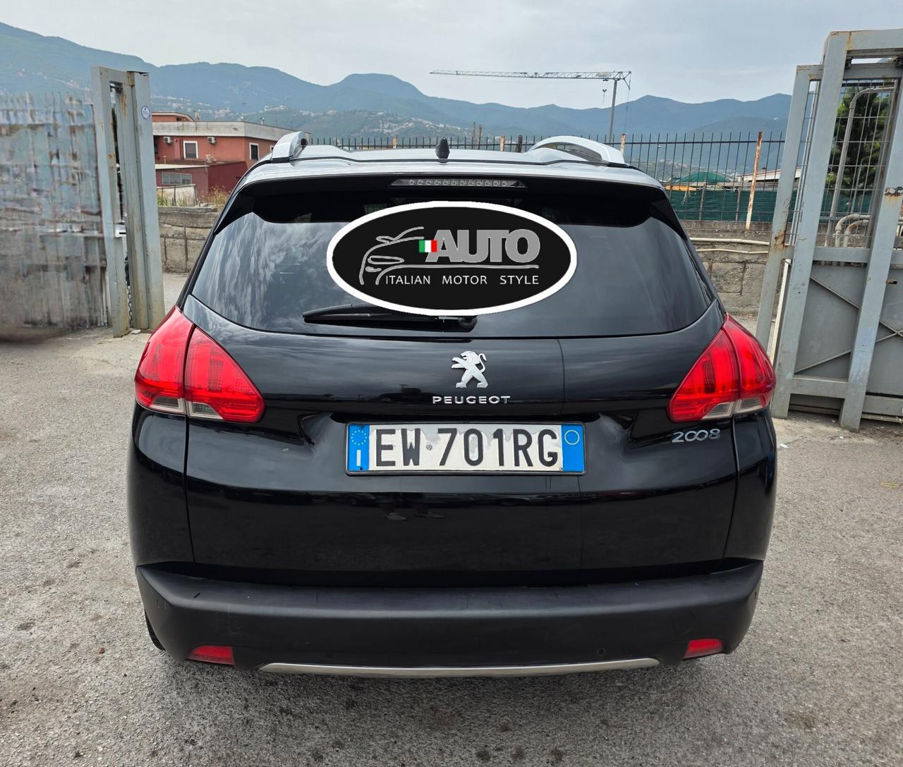 Peugeot 2008 1.6 e-HDi 115 CV Stop&Start Féline
