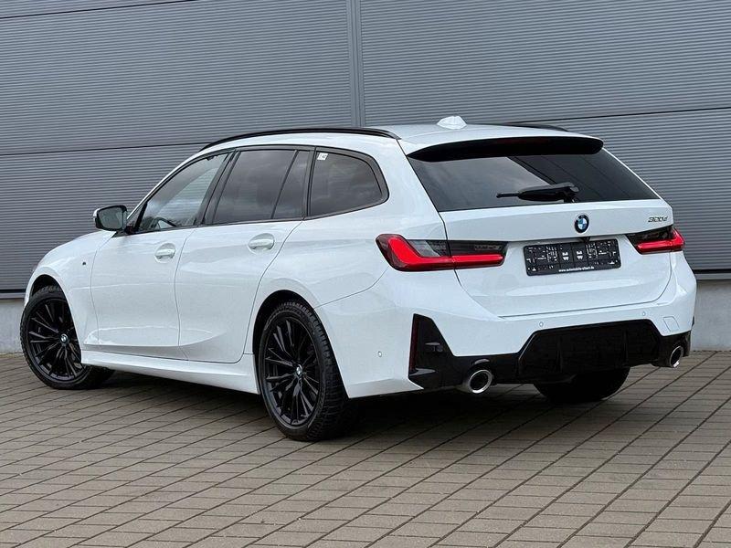 BMW Serie 3 320d 48V MSport Touring auto Tetto Full Led Camera 360° HUD