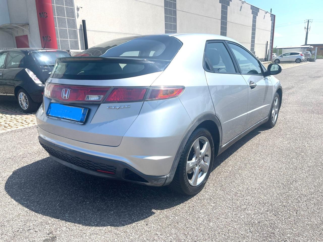 Honda Civic 1.4 i-DSi 5p. Sport