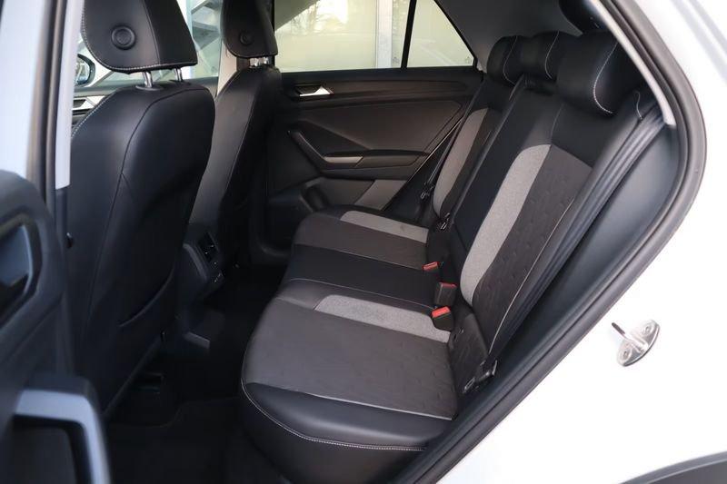 Volkswagen T-Roc 1.5 TSI ACT Goal ACC PDC LED CAR PLAY