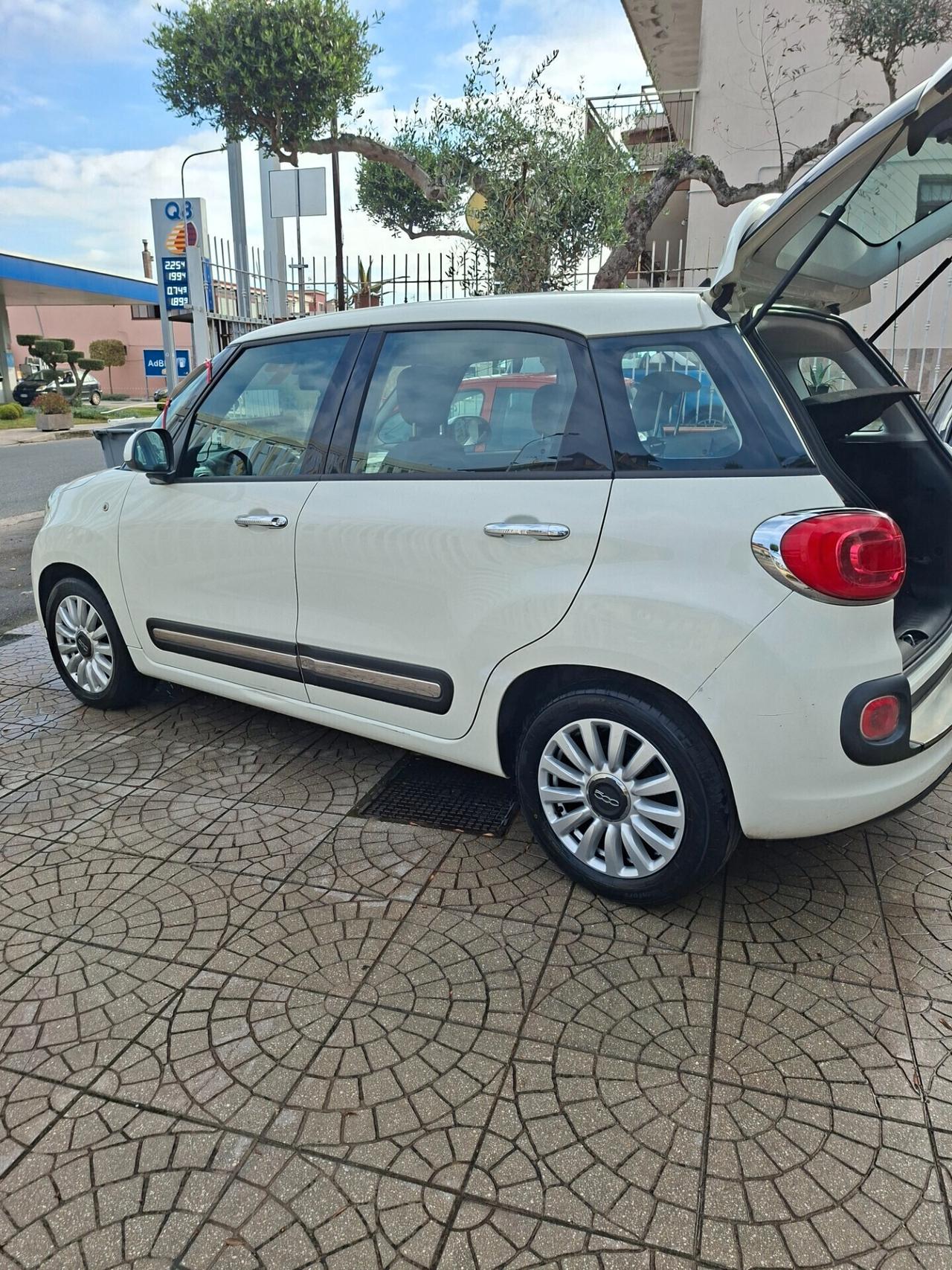 Fiat 500L 1.4 95 CV Pop Star GPL