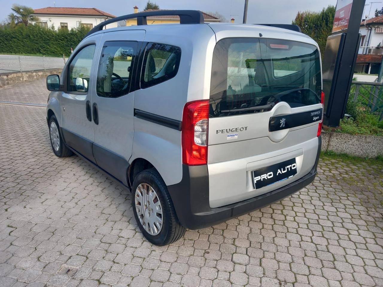 Peugeot Bipper Tepee 1.3 HDi 75 FAP Stop&Start Outdoor