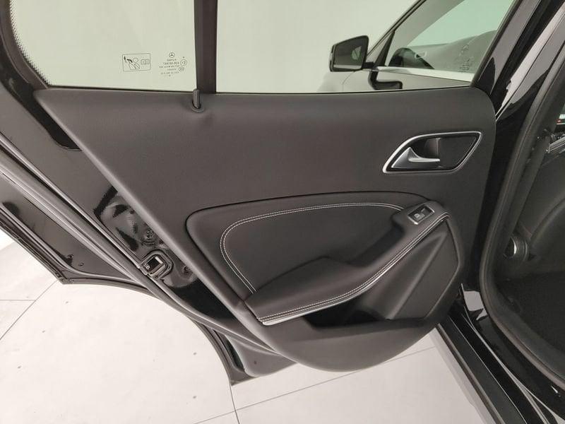 Mercedes-Benz GLA GLA 180 d Sport