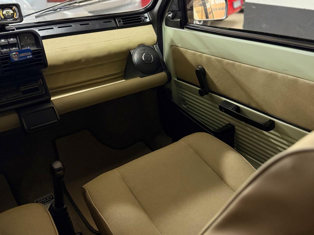 MERAVIGLIOSA PANDA 4 × 4 IN CONDIZIONI DA VETRINA ISCRITTA AS