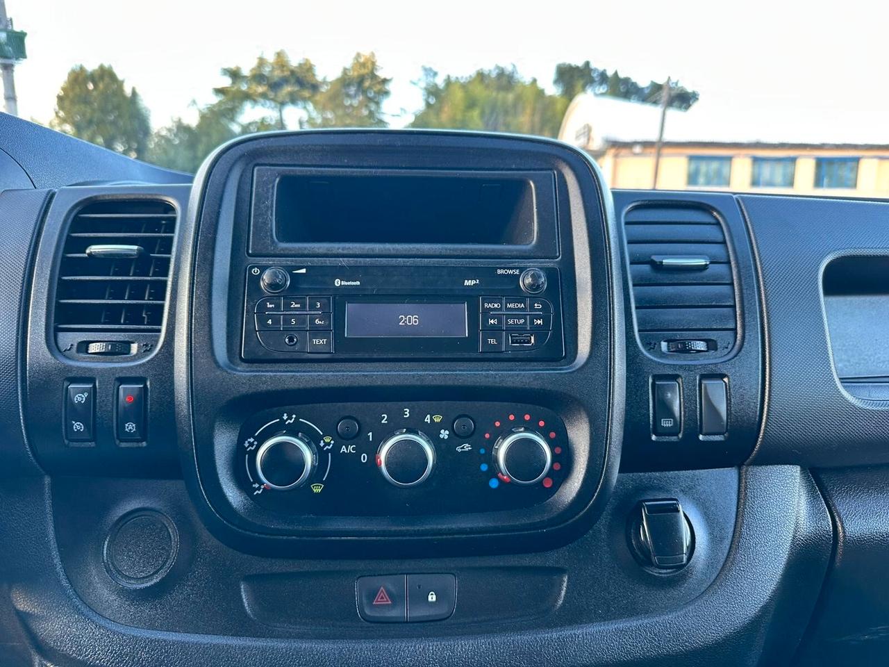 Renault Trafic T29 2.0 dCi 170CV PL-TA FRIGO IVA ESCLUSA