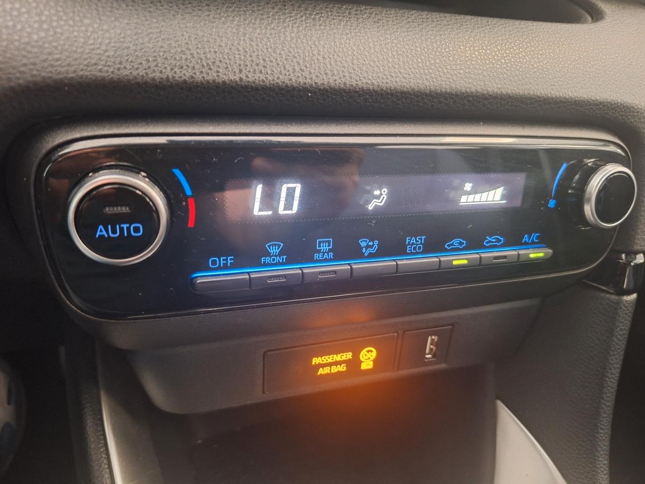 Toyota Yaris 1.5 Hybrid 5 porte Business