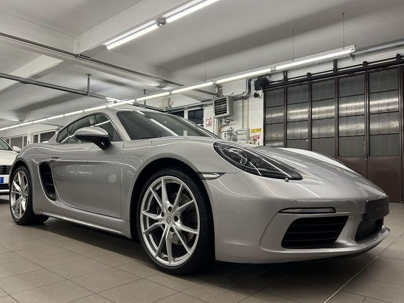 Porsche 718 Cayman 2.0