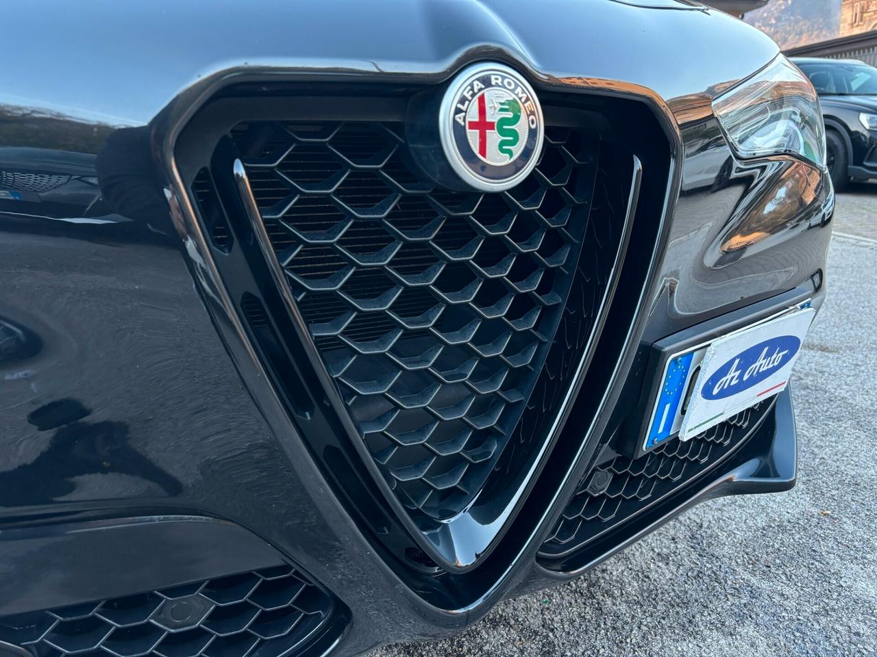 Alfa Romeo Stelvio 2.2 Turbodiesel 190 CV RWD FULL SUPER MY 21 - TOTAL-BLAK